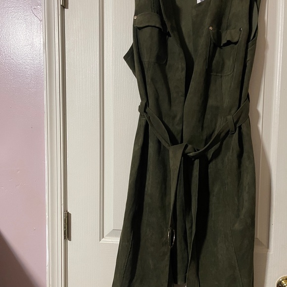 Chic Chicos size 3 green suede full length belted sleeveless vest - Picture 2 of 9